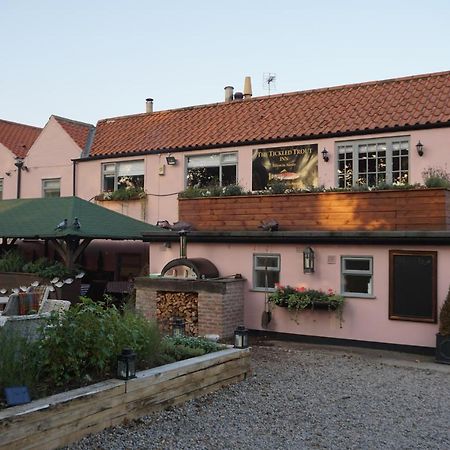 The Tickled Trout Inn Bilton-In-Ainsty Йорк Екстериор снимка